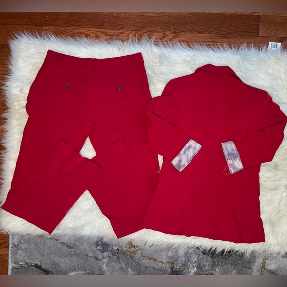 Red Career Pants Set - Picture 2 of 8